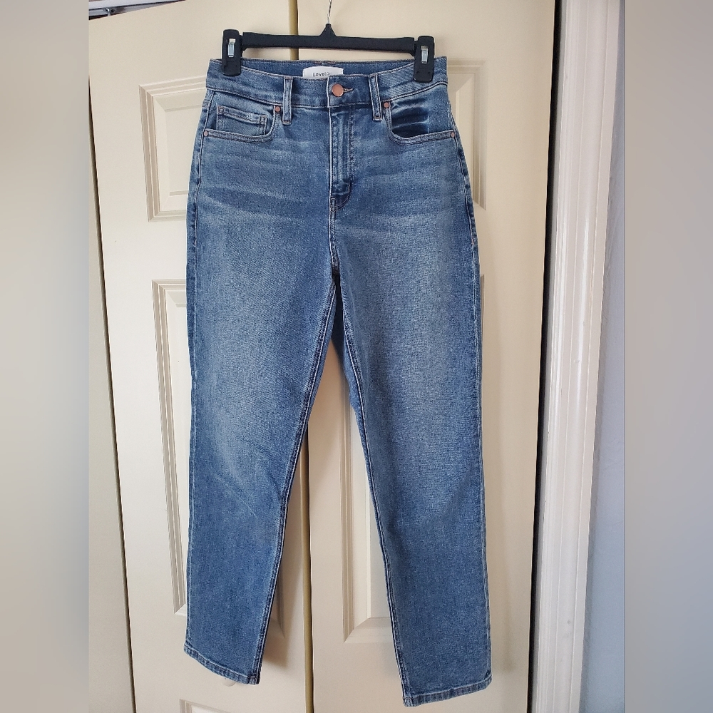 NWOT Level 99 Jean's Size 27
